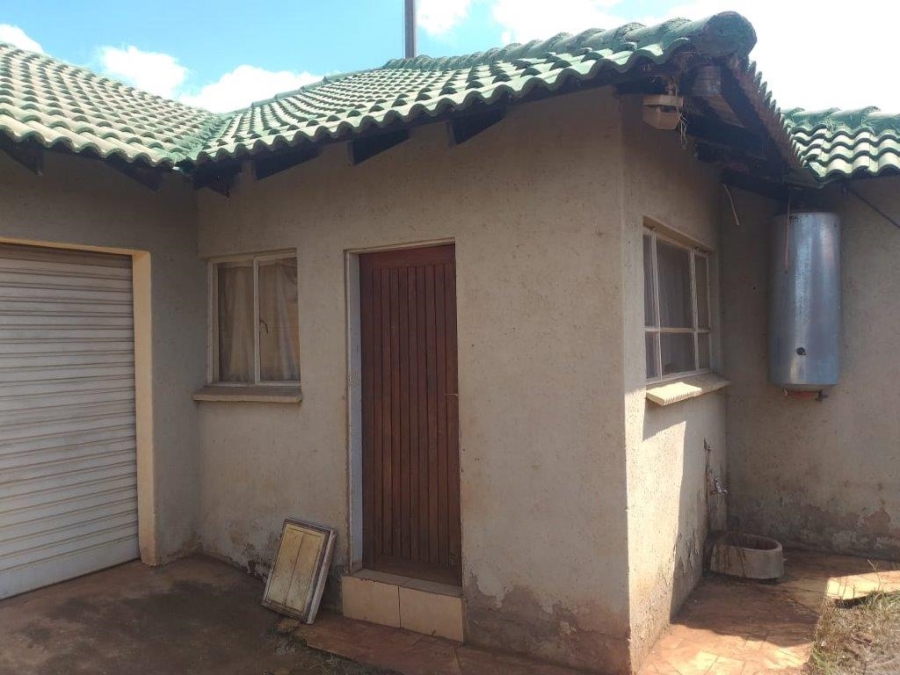 7 Bedroom Property for Sale in Lebowakgomo Zone S Limpopo