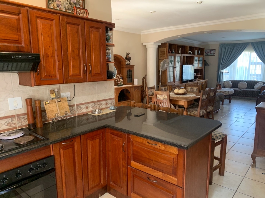 3 Bedroom Property for Sale in Tzangeni Limpopo