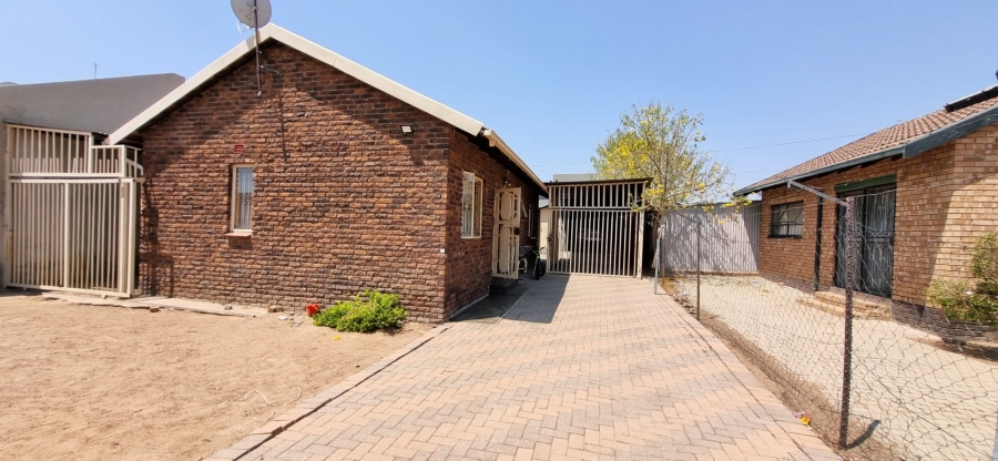 3 Bedroom Property for Sale in Westenburg Limpopo