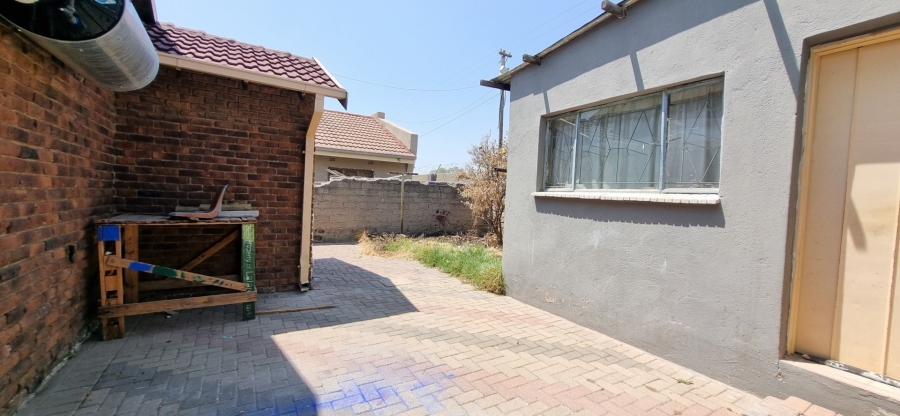 3 Bedroom Property for Sale in Westenburg Limpopo