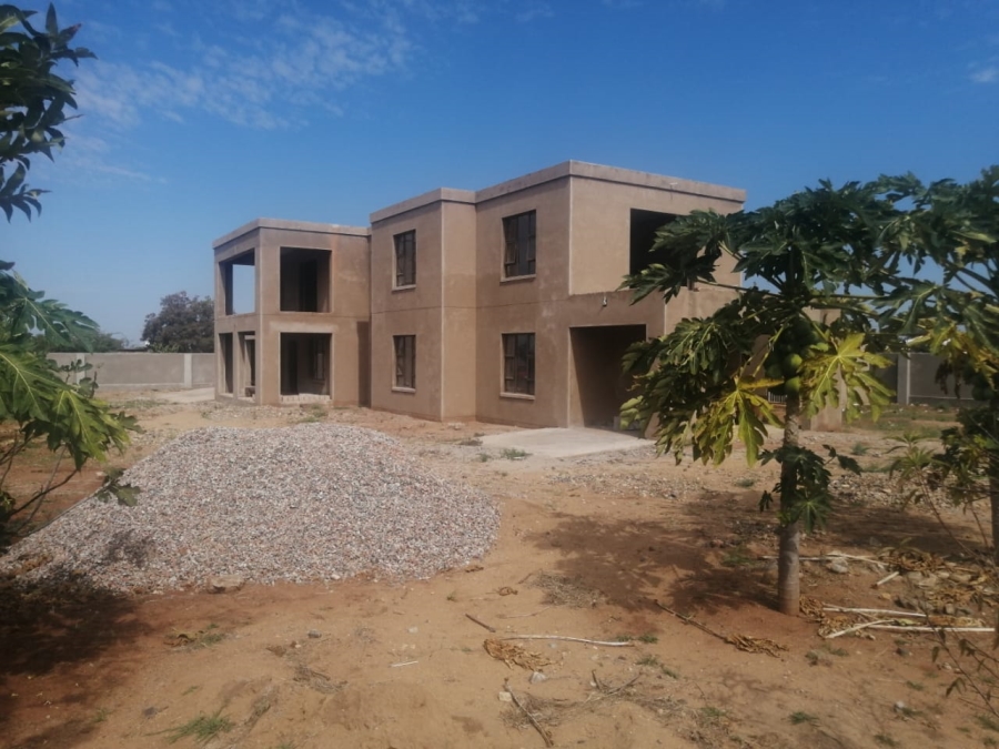 5 Bedroom Property for Sale in Lebowakgomo Limpopo