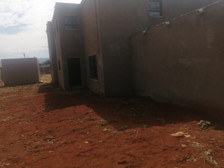 5 Bedroom Property for Sale in Lebowakgomo Limpopo