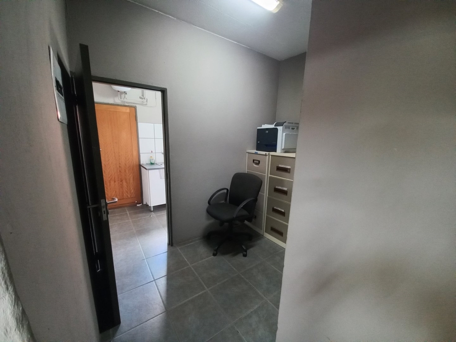 To Let Commercial Property for Rent in Bendor Limpopo