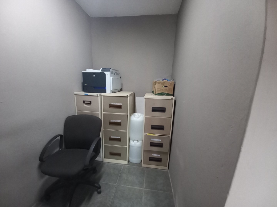 To Let Commercial Property for Rent in Bendor Limpopo