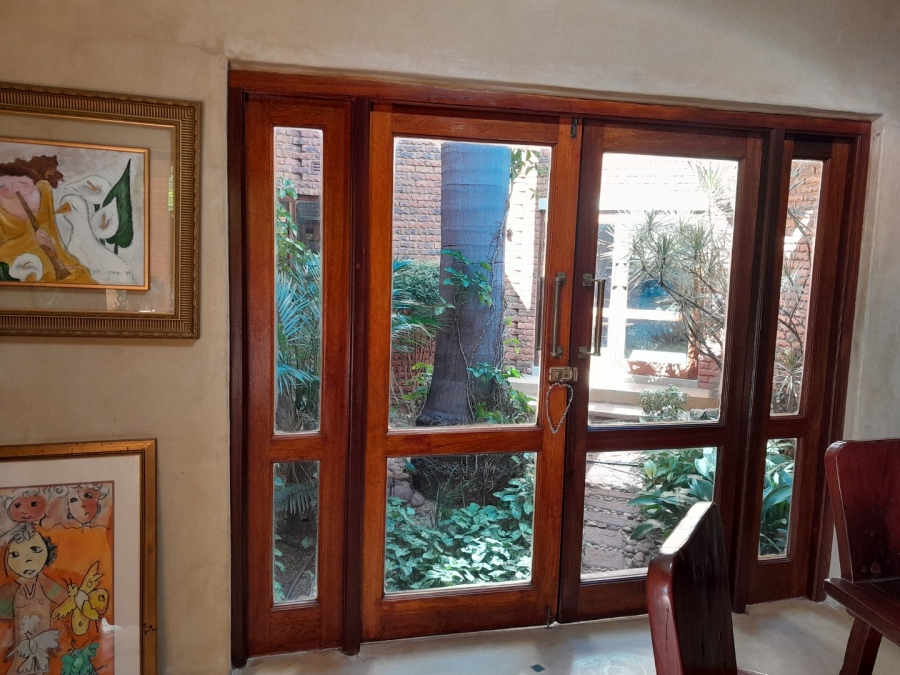 5 Bedroom Property for Sale in Chroompark Limpopo