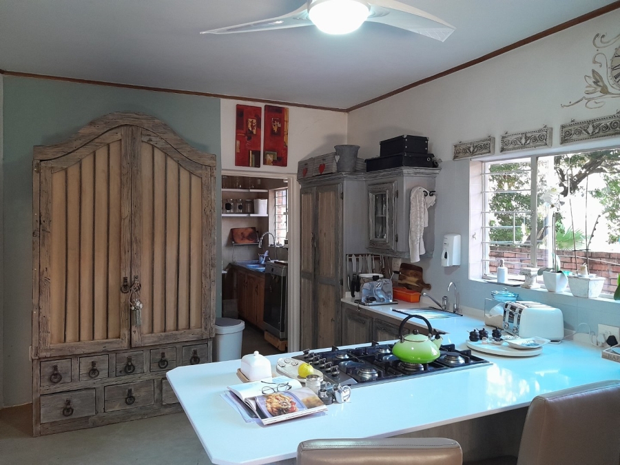 5 Bedroom Property for Sale in Chroompark Limpopo