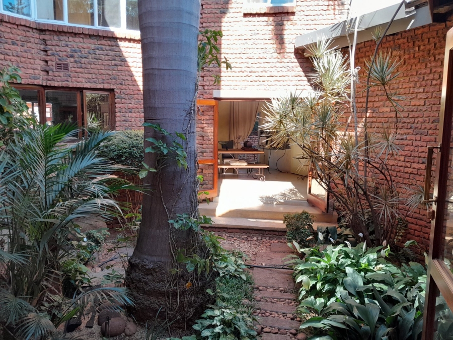 5 Bedroom Property for Sale in Chroompark Limpopo