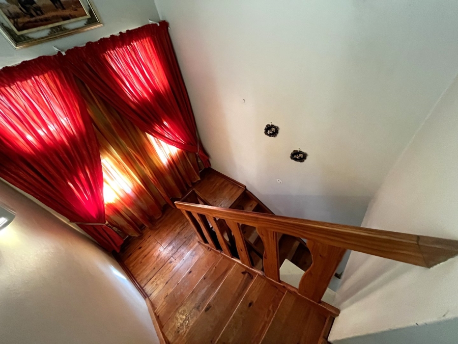 4 Bedroom Property for Sale in Fauna Park Limpopo