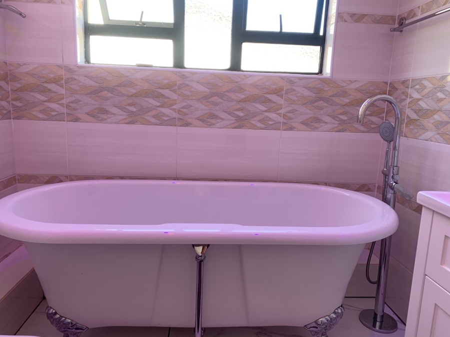 3 Bedroom Property for Sale in Tzangeni Limpopo