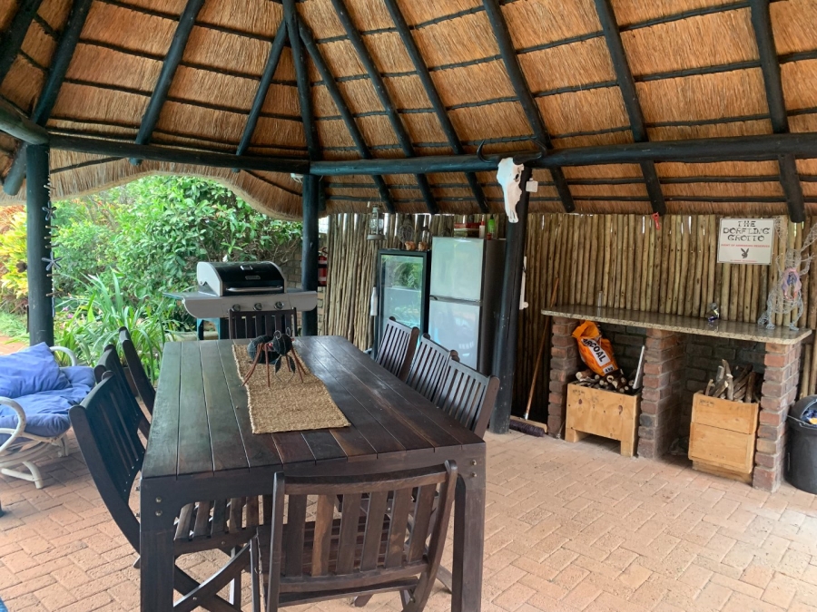 5 Bedroom Property for Sale in Aquapark Limpopo