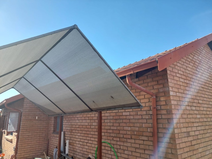 3 Bedroom Property for Sale in Ivydale Limpopo