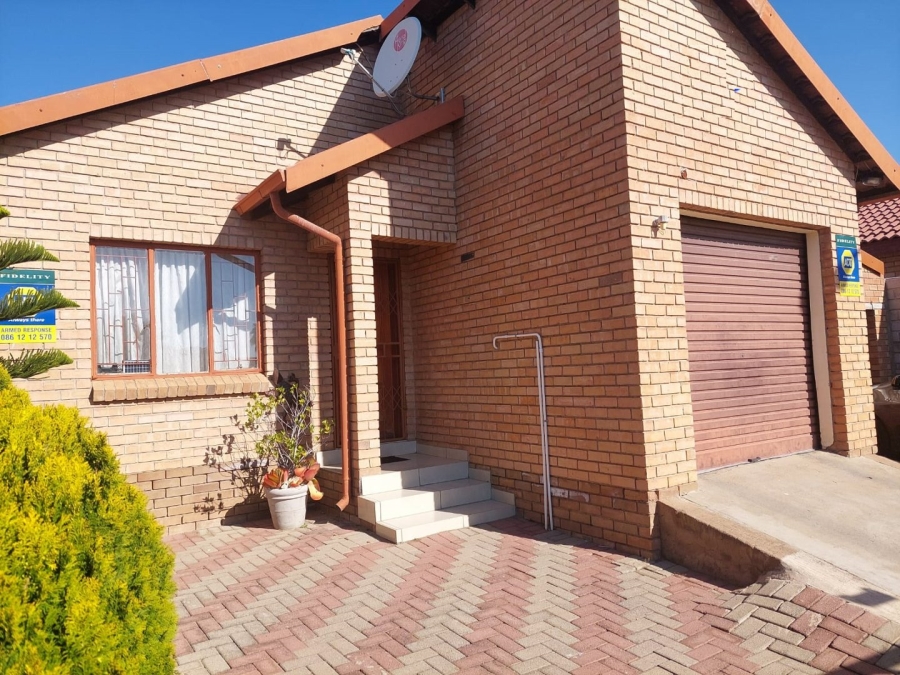 3 Bedroom Property for Sale in Ivydale Limpopo