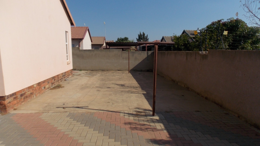 2 Bedroom Property for Sale in Southern Gateway Limpopo