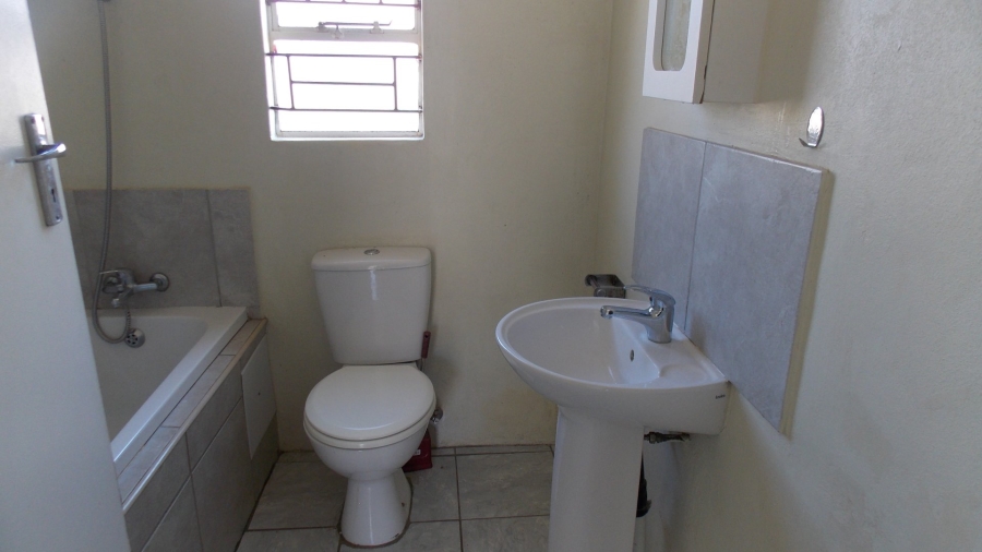2 Bedroom Property for Sale in Southern Gateway Limpopo