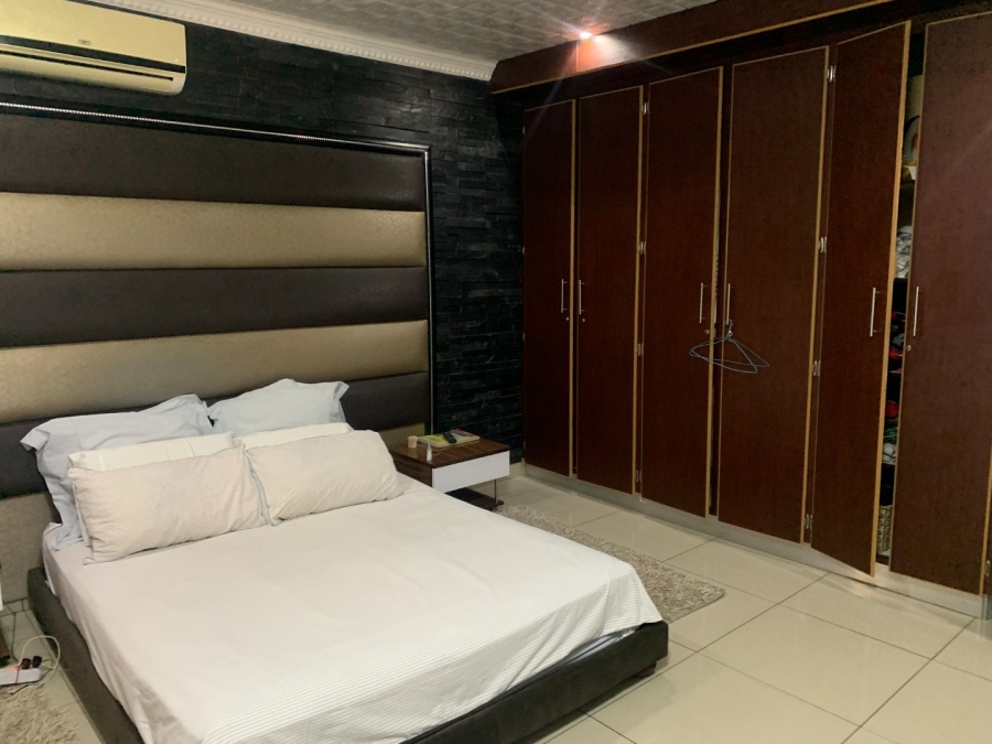 5 Bedroom Property for Sale in Golden Acres Estate Limpopo