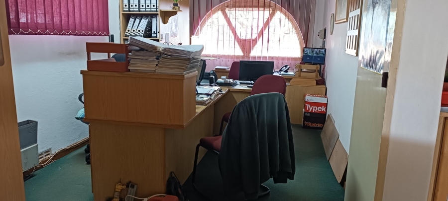 Commercial Property for Sale in Baskoppies A H Limpopo