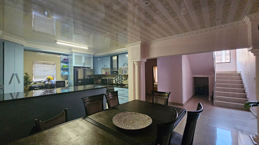 5 Bedroom Property for Sale in Woodhill Estate Limpopo