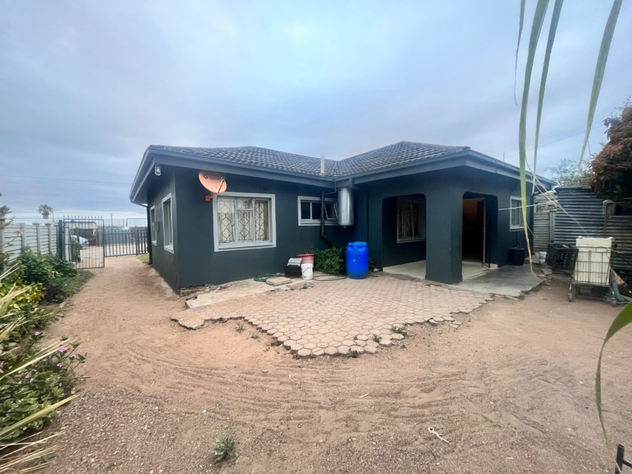 4 Bedroom Property for Sale in Seshego B Limpopo
