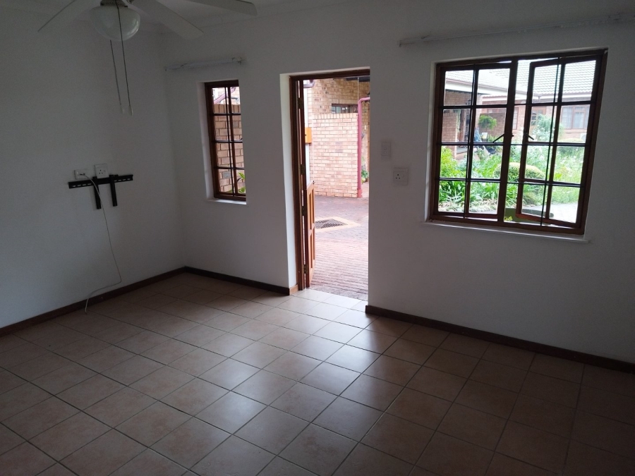 1 Bedroom Property for Sale in Aquapark Limpopo