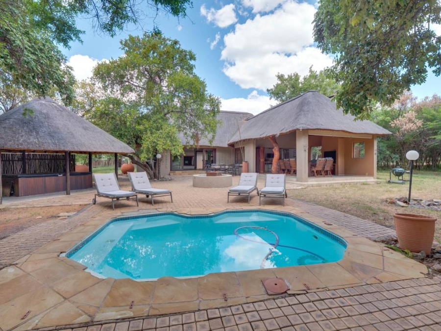 5 Bedroom Property for Sale in Zebula Golf Estate Limpopo