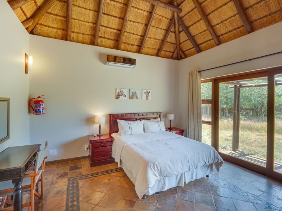 5 Bedroom Property for Sale in Zebula Golf Estate Limpopo