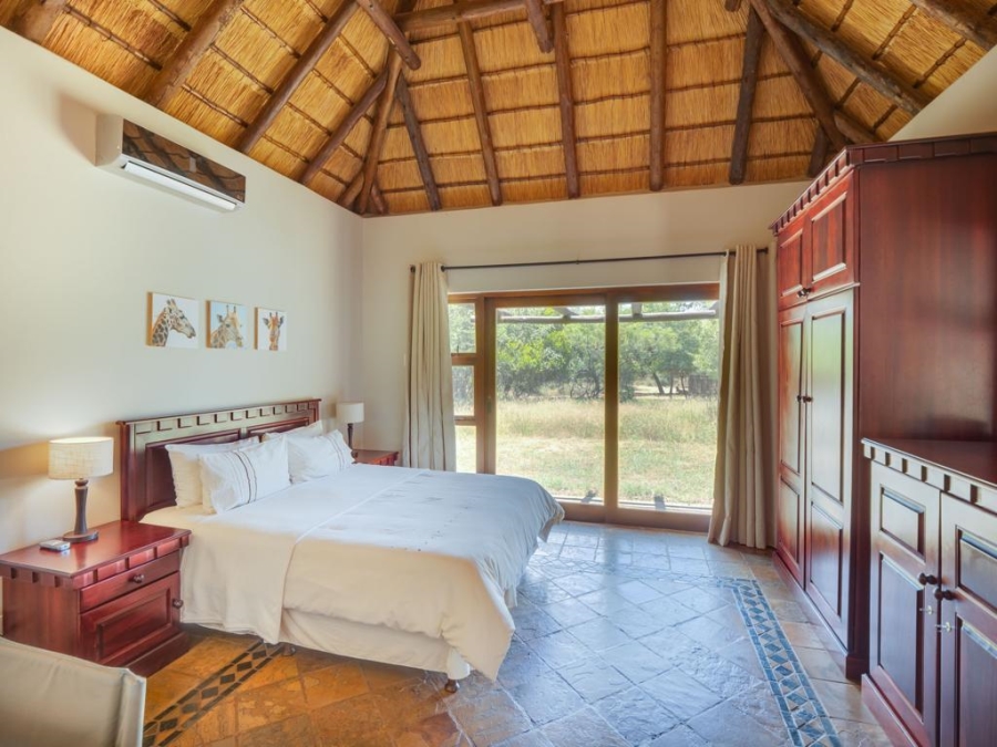 5 Bedroom Property for Sale in Zebula Golf Estate Limpopo