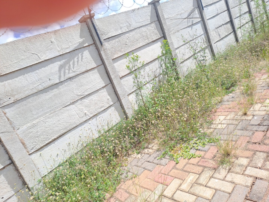 Commercial Property for Sale in Magna Via Industrial Limpopo