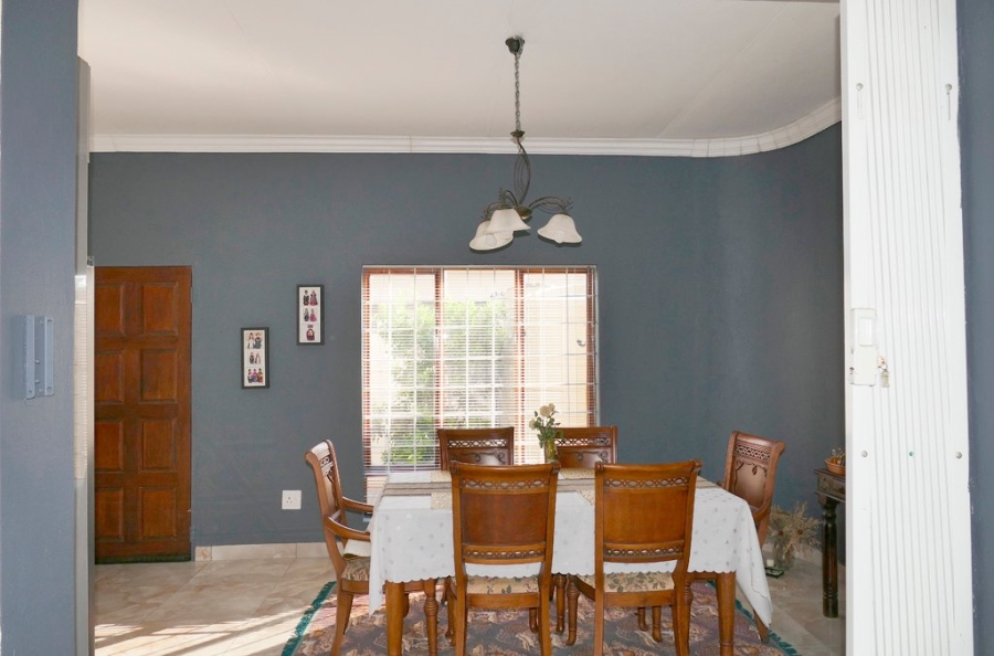 6 Bedroom Property for Sale in Bendor Limpopo