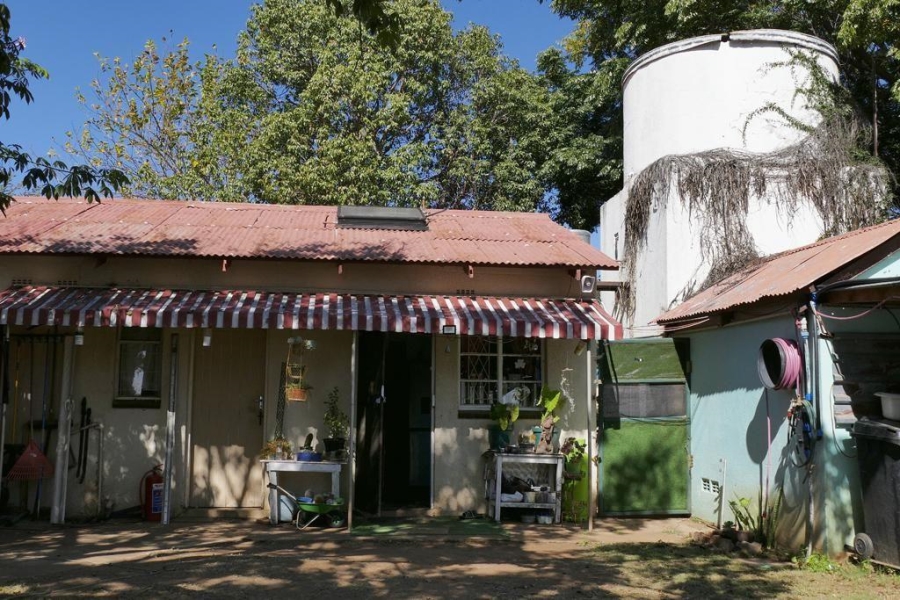 8 Bedroom Property for Sale in Palmietfontein Limpopo