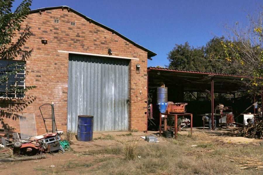 8 Bedroom Property for Sale in Palmietfontein Limpopo