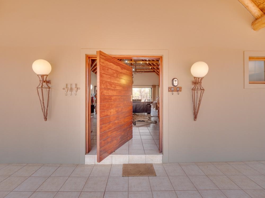 5 Bedroom Property for Sale in Zebula Golf Estate Limpopo