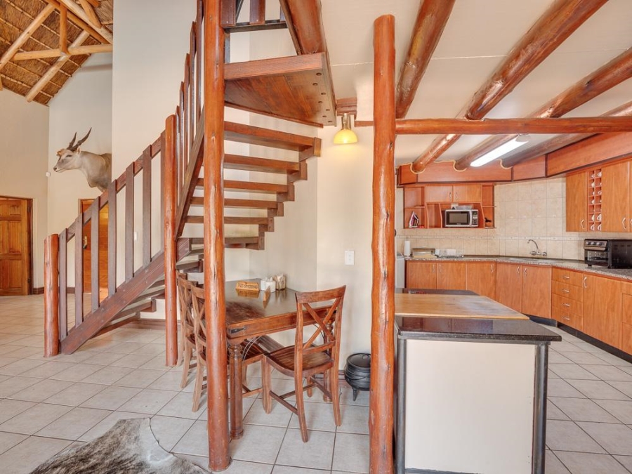 5 Bedroom Property for Sale in Zebula Golf Estate Limpopo