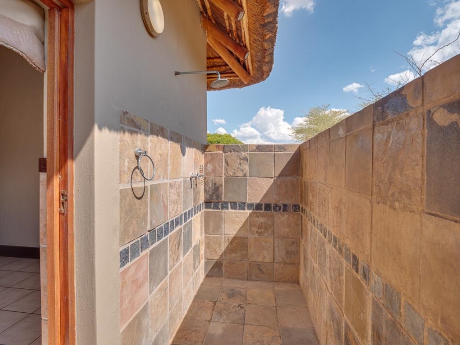 5 Bedroom Property for Sale in Zebula Golf Estate Limpopo
