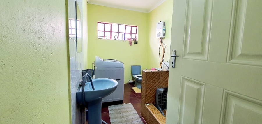 8 Bedroom Property for Sale in Eltivillas Limpopo