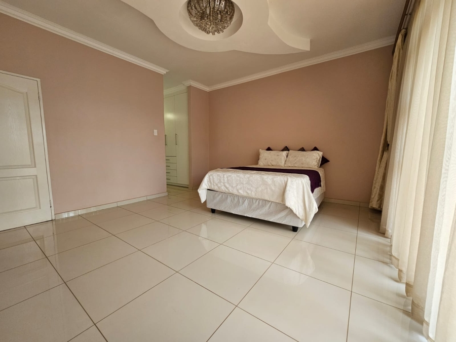 6 Bedroom Property for Sale in Bendor Limpopo