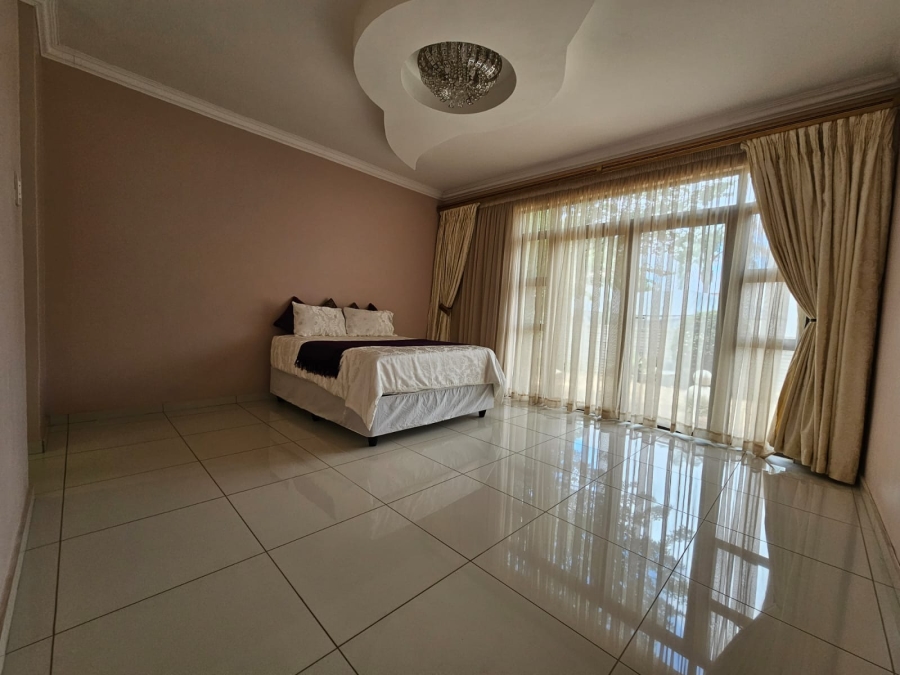 6 Bedroom Property for Sale in Bendor Limpopo