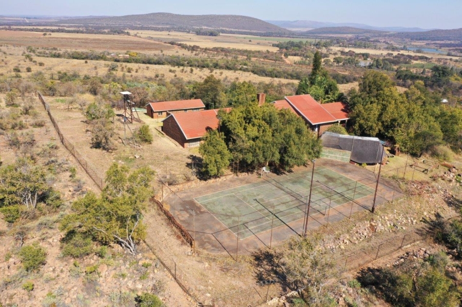 6 Bedroom Property for Sale in Modimolle Limpopo