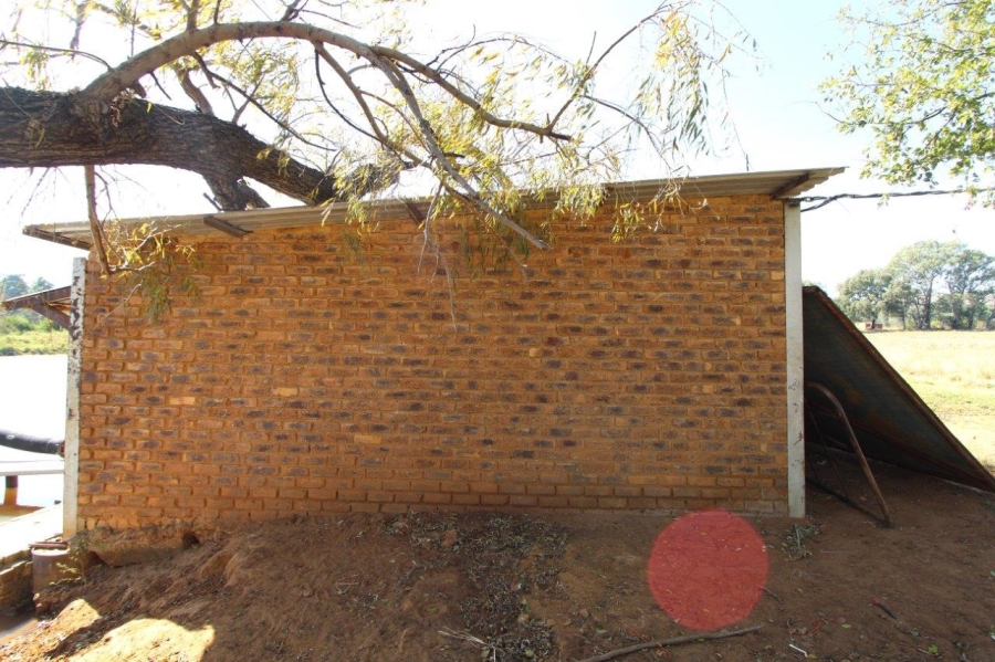 6 Bedroom Property for Sale in Modimolle Limpopo