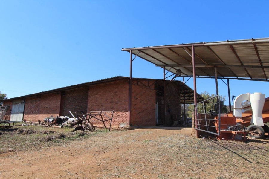 6 Bedroom Property for Sale in Modimolle Limpopo