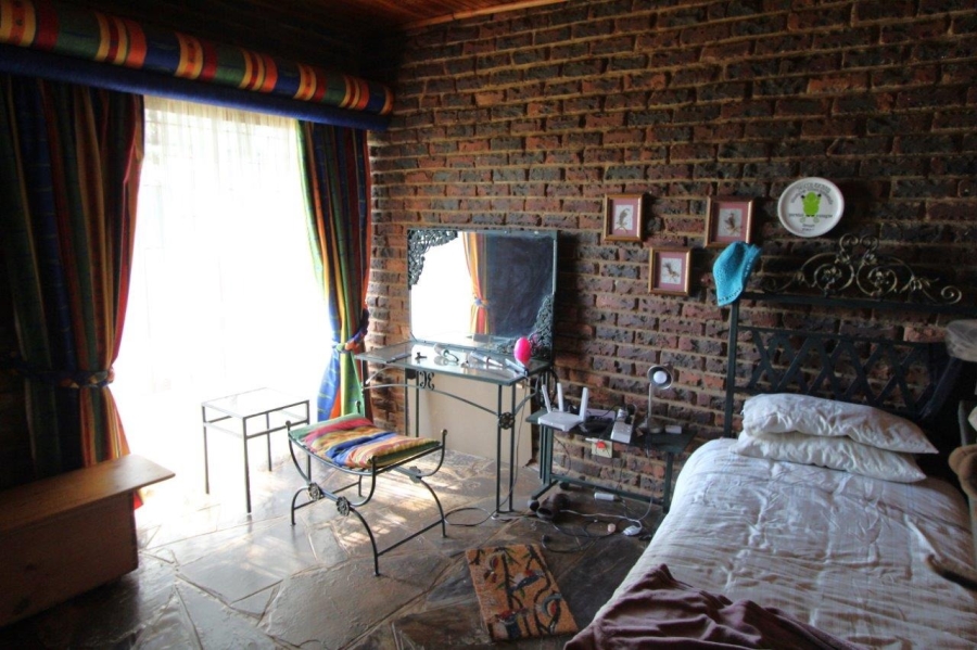 6 Bedroom Property for Sale in Modimolle Limpopo
