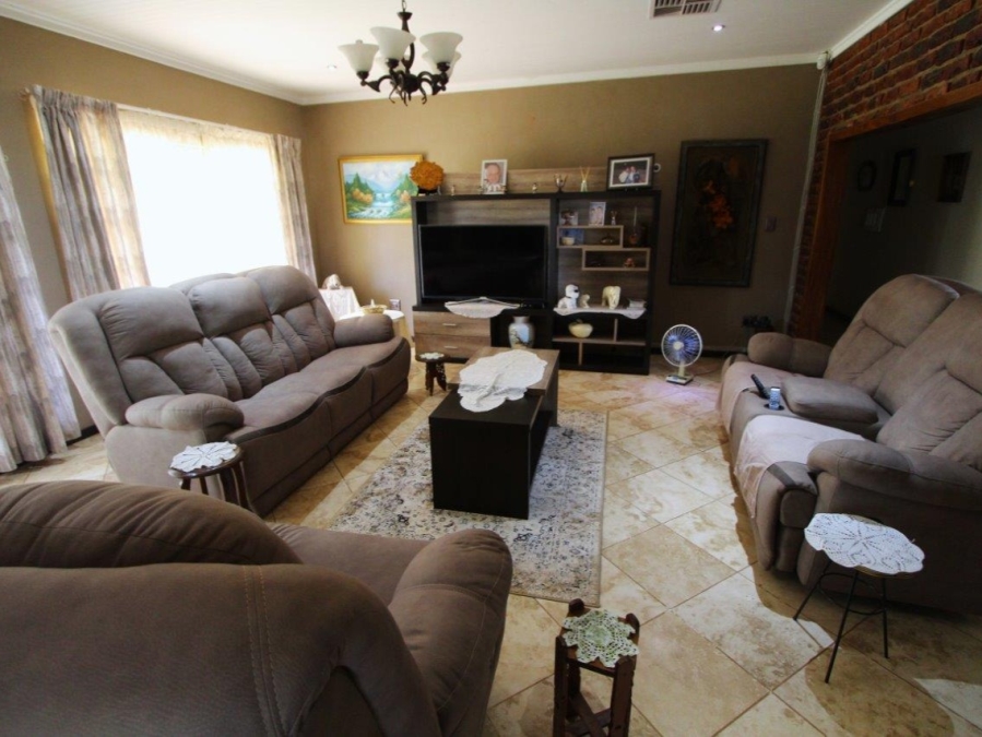 38 Bedroom Property for Sale in Modimolle Limpopo