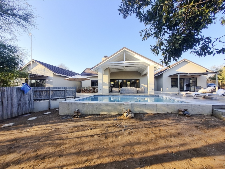 5 Bedroom Property for Sale in Moditlo Wildlife Estate Limpopo
