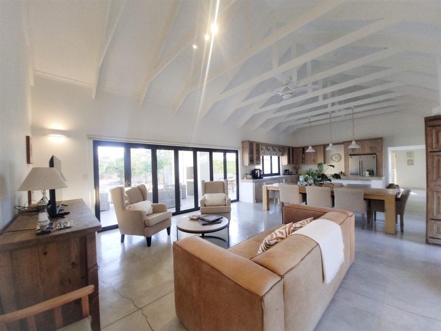 5 Bedroom Property for Sale in Moditlo Wildlife Estate Limpopo