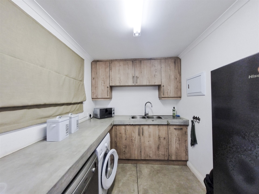 5 Bedroom Property for Sale in Moditlo Wildlife Estate Limpopo