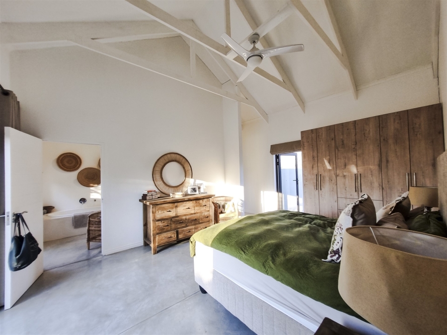 5 Bedroom Property for Sale in Moditlo Wildlife Estate Limpopo