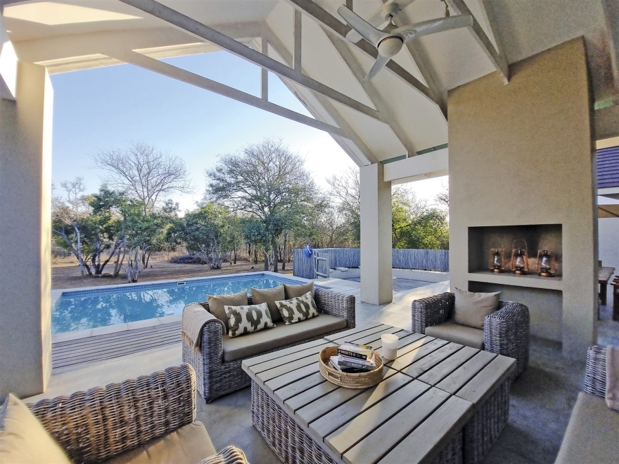 5 Bedroom Property for Sale in Moditlo Wildlife Estate Limpopo