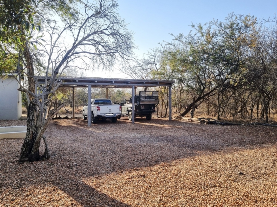 5 Bedroom Property for Sale in Moditlo Wildlife Estate Limpopo