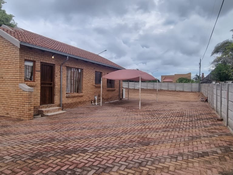 3 Bedroom Property for Sale in Bendor Limpopo