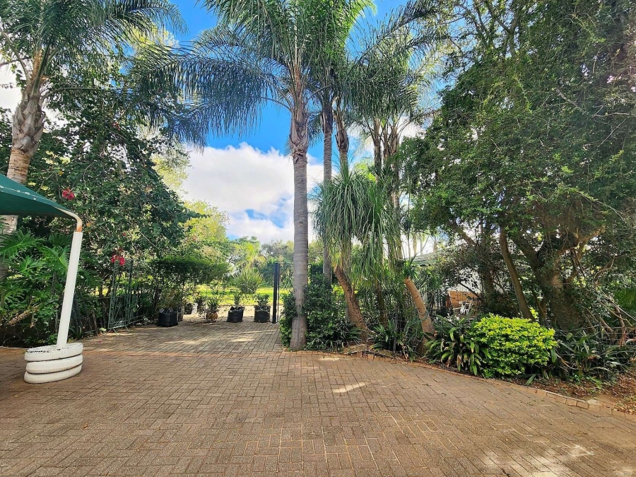 5 Bedroom Property for Sale in Doornbult Limpopo