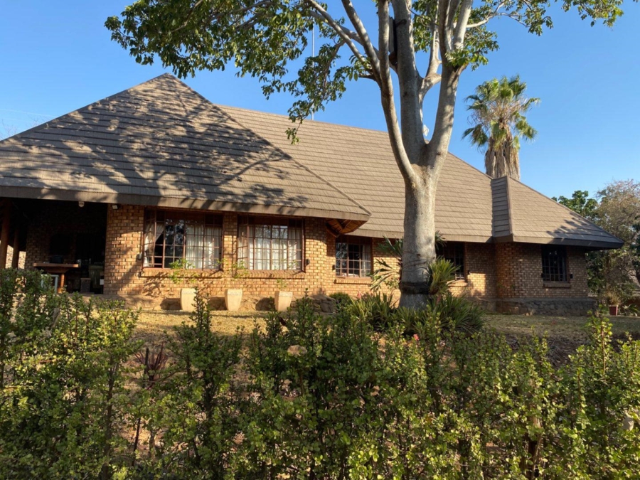 10 Bedroom Property for Sale in Steelpoort Limpopo